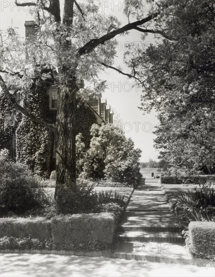 York Hall, Captain George Preston Blow, Route 1005 and Main Street, Yorktown, Virginia, 1929. Creator: Frances Benjamin Johnston.