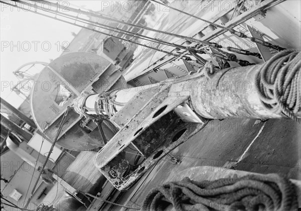 Mast From U.S.S. 'Maine', 1914. Creator: Harris & Ewing.