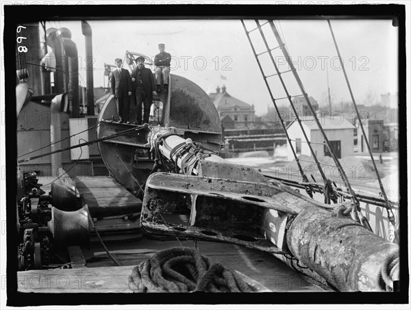 U.S.S. Maine, Mast of the Maine, between 1909 and 1914. Creator: Harris & Ewing.