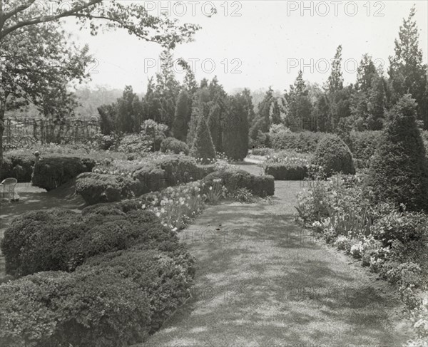 Killenworth, George Dupont Pratt house, Glen Cove, New York, c1918. Creator: Frances Benjamin Johnston.