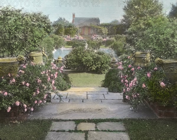 Planting Fields William Robertson Coe house, 1395 Planting Fields Road, Oyster Bay, New York, 1926 Creator: Frances Benjamin Johnston.