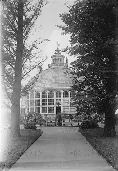 Botanical Gardens, 1917 or 1918.