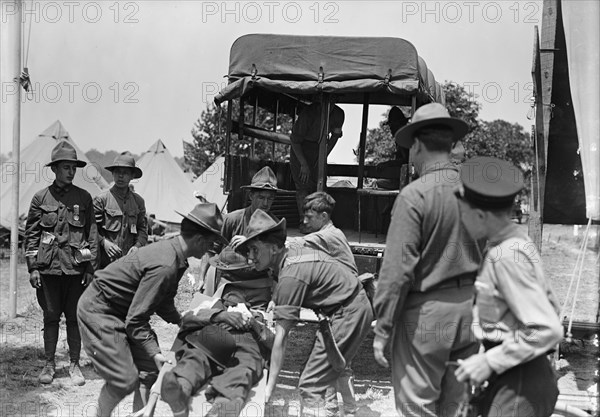 Boy Scouts - Scouts At Gettysburg, 1913.