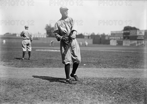 Baseball, Professional - St. Louis Players, 1913.