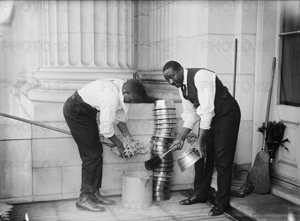 U.S. Capitol - Cleaning Interior, 1914. Creator: Harris & Ewing.