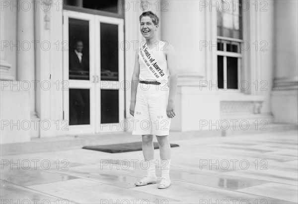 Boy Scouts - Relay Race Starting At White House, Fred Reed, 1913.