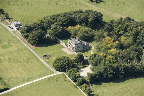 Lodge Park, former deer course grandstand, Gloucestershire, 2016.