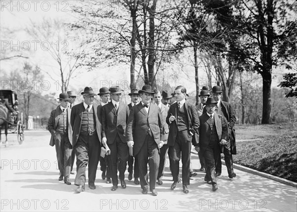 William Jennings Bryan, Rep. from Nebraska, with Newspapermen, 1914. Creator: Harris & Ewing.