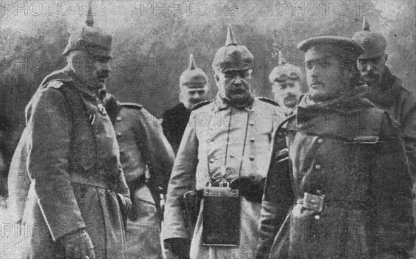 ''Hiver 1914-1915.--Guillaume II interrogeant lui-meme un prisonnier russe.', 1915. Creator: Unknown.