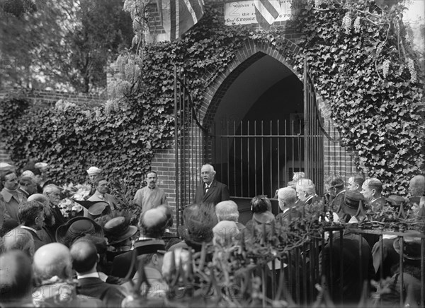 Allied Commission To U.S. At Mount Vernon: Groups At Tomb of Washington, 1917. Creator: Harris & Ewing.