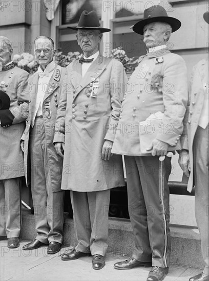 Confederate Reunion - Gen. Harrison of Mississippi, Commander In Chief, with Generals..., 1917. Creator: Harris & Ewing.