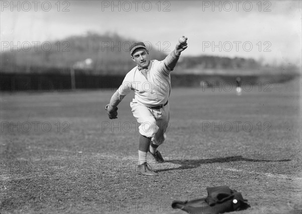 Bob Austin, Likely Robert V, Washington Al, University of Virginia, Charlottesville..., ca.1913. Creator: Harris & Ewing.