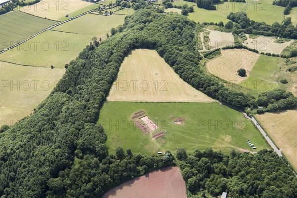 Archaeological excavation on Dorstone Hill, County of Herefordshire, 2018.