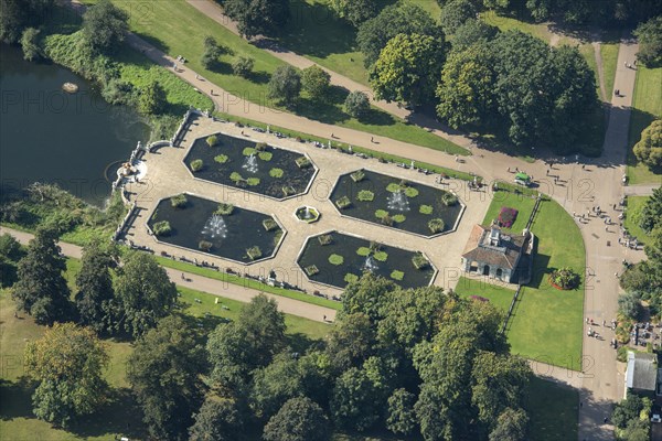 The Italian Fountains, Kensington Gardens, Kensington, Greater London Authority, 2021.