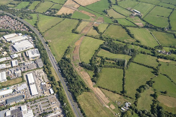 Archaeogical excavations along new Southern Connector Road for New Eastern Villages Scheme, Swindon, Wiltshire, 2021.