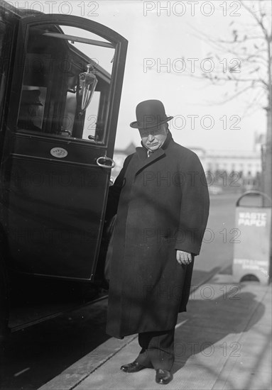 Victor L. Berger, Rep. from Wisconsin, 1913. Creator: Harris & Ewing.