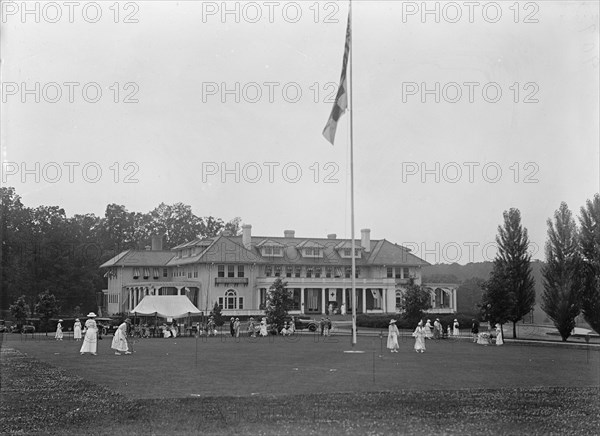 Columbia Country Club - Club House, 1917. Creator: Harris & Ewing.