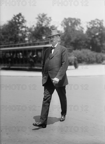 Cummins, Albert Baird. Governor of Iowa, 1902-1908; Senator, 1908-1926. Snap, 1917.