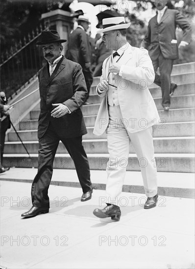 Fletcher, Frank Friday, Admiral of United States Navy. with Secretary Daniels, 1914.