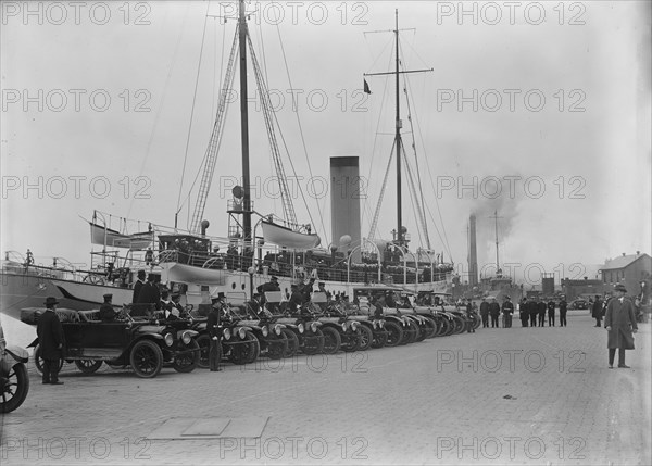 French Commission To U.S. Arriving at Navy Yard On 'Mayflower', 1917.