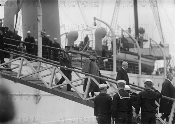 French Commission To U.S. Arriving at Navy Yard On 'Mayflower', 1917.