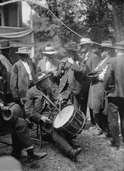 Gettysburg Reunion: G.A.R. & U.C.V.- Veterans of The G.A.R. And of The Confederacy, at The Encampment, 1913.