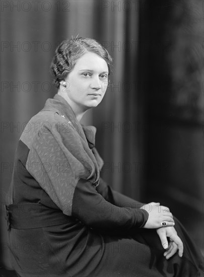 Goodall, Doris - Portrait, 1933.