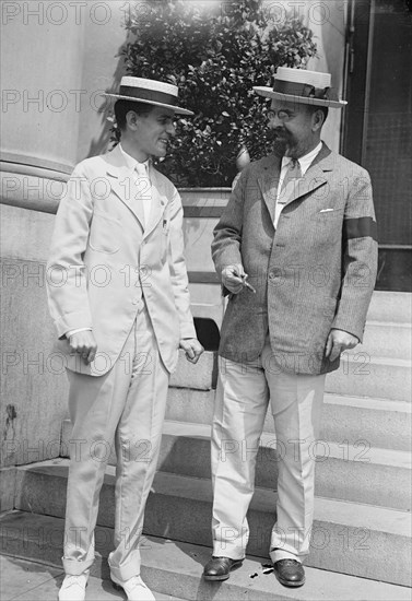 Hill, Louis Warren, Railway President - Right, with Robert D. Heinl, 1917.