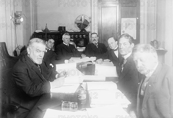 House of Representatives Committees - Joint Committee On Banking And Currency..., 1913. Creator: Harris & Ewing.