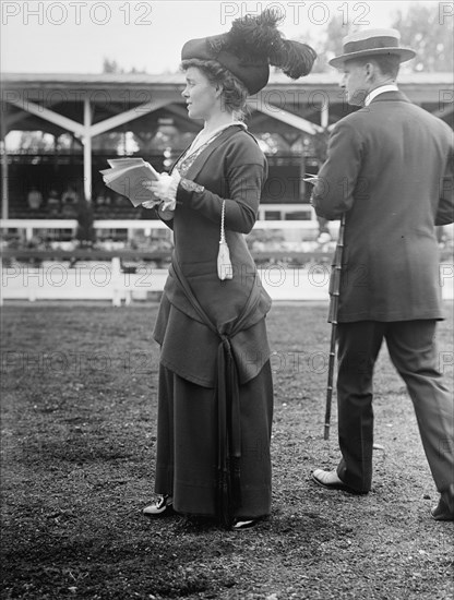 Mcmurry, Miss Ethel, Horse Show, 1914.