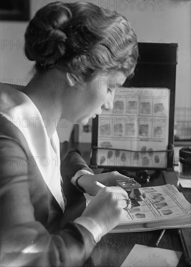 Navy Department, U.S. Intelligence Bureau, Finger Print Department Clerk, Marie S. Dahm, 1918.