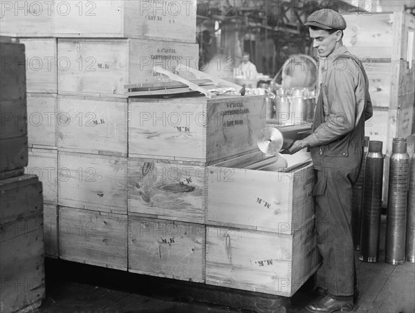 Navy Yard, U.S., Washington - Packing And Handling Cartridge Cases, 1917.