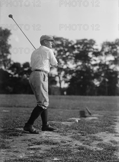 Owen, Robert Latham, Senator from Oklahoma, 1907-1925 - Golfing, 1917.