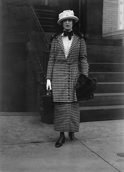 Polignac, Mme. De., 1918. Portrait of Marquise Melchior de Polignac, ne´e Nina Floyd Crosby (1881-1966).