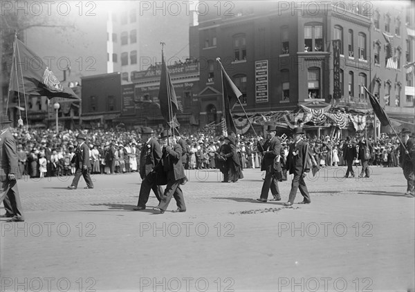Preparedness Parade - G.A.R. Units in Parade, 1916.