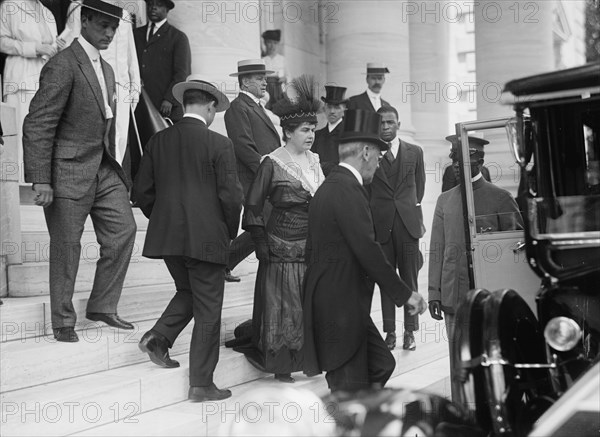 Services For Chinese Minister at Memorial Continental Hall. 1916.  Creator: Harris & Ewing.