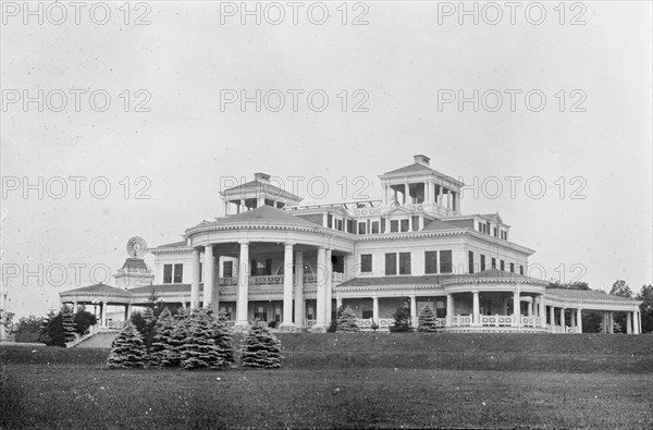 Shadow Lawn, N.J. Summer White House, 1916.