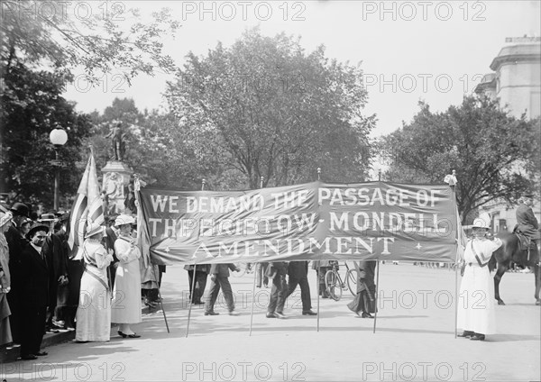 Woman Suffrage - Parade, May 1914, May 1914.