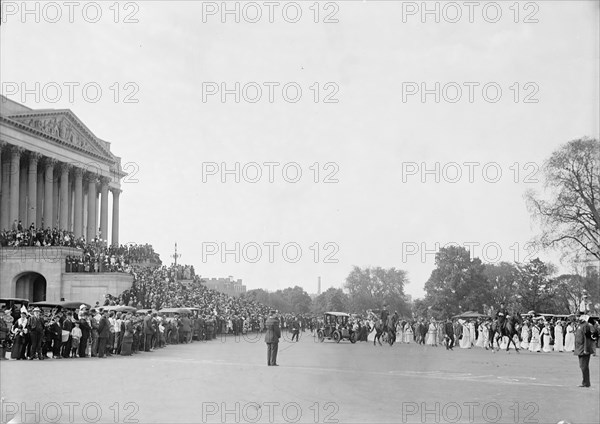 Woman Suffrage - Parade, May 1914, May 1914.