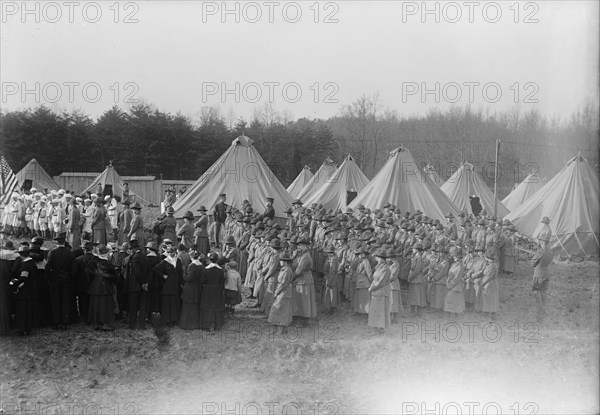 Woman's National Service School Under Woman's Section, Navy League, 1917.