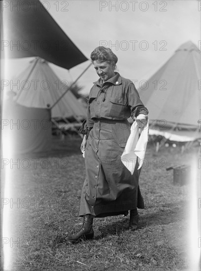 Woman's National Service School, Under Woman's Section, Navy League, Mrs. H.B. Joy, 1916.