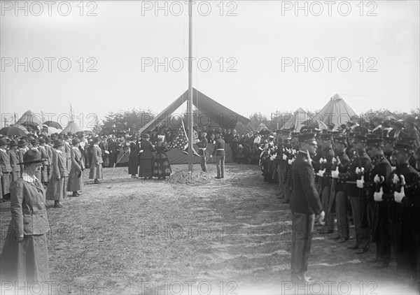 Woman's National Service School, Under Woman's Section, Navy League, Review, 1916.