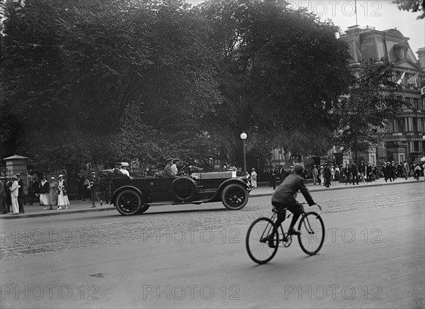 Woodrow Wilson And Wife Leaving The White House, Washington, D.C., 1917 or 1918.