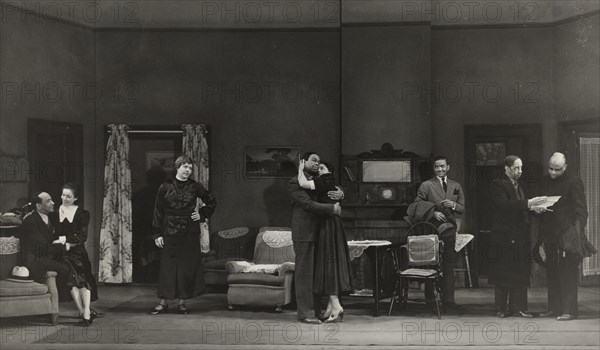 Man and woman embracing, 1935 - 1939.