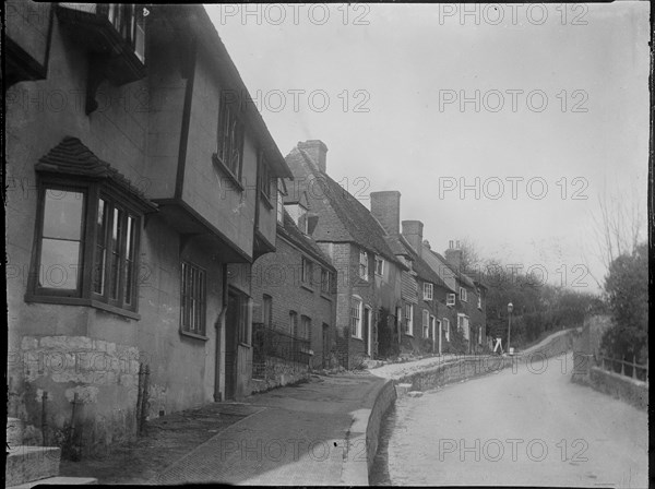 Tumblers Hill, Sutton Valence, Maidstone, Kent, 1904. Creator: Katherine Jean Macfee.