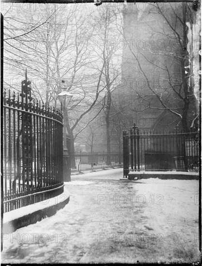 Kensington Church Walk, Kensington and Chelsea, London, 1905. Creator: Katherine Jean Macfee.