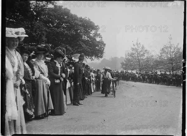 Hyde Park, City of Westminster, London, 1907. Creator: Katherine Jean Macfee.