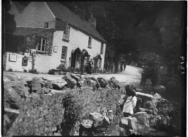 The Cliffs, Cheddar, Sedgemoor, Somerset, 1907. Creator: Katherine Jean Macfee.