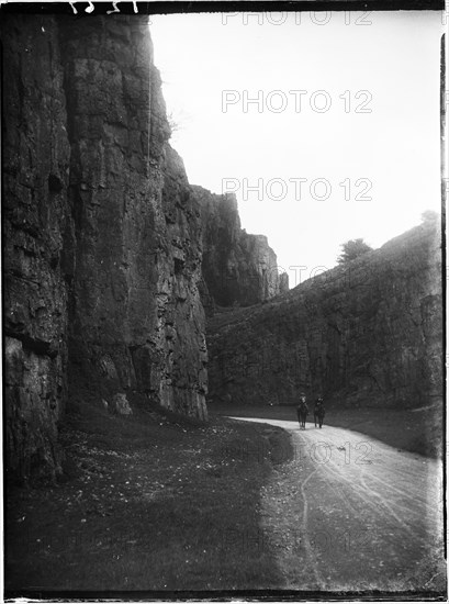 Cheddar Gorge, Cliff Road, Cheddar, Sedgemoor, Somerset, 1907. Creator: Katherine Jean Macfee.