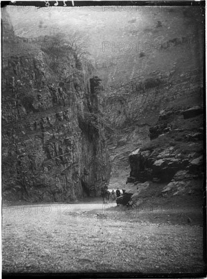 Cheddar Gorge, Cliff Road, Cheddar, Sedgemoor, Somerset, 1907. Creator: Katherine Jean Macfee.